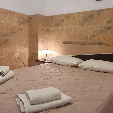 Soullas Apart -ελληνικη- Apartament Ermupoli
